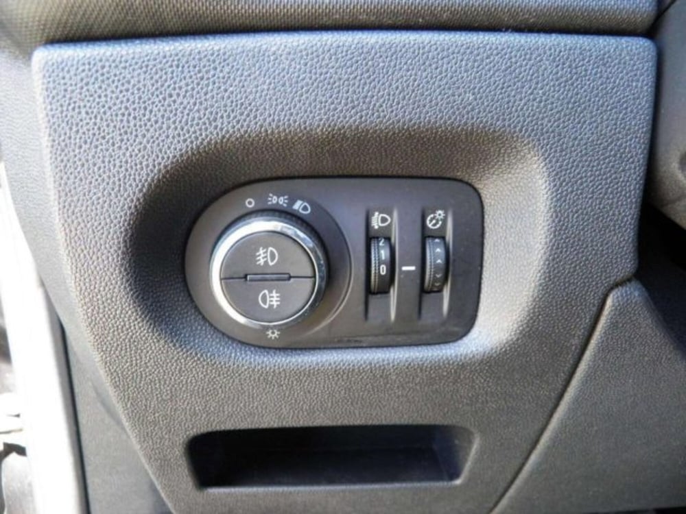 Opel Corsa usata a Firenze (11)
