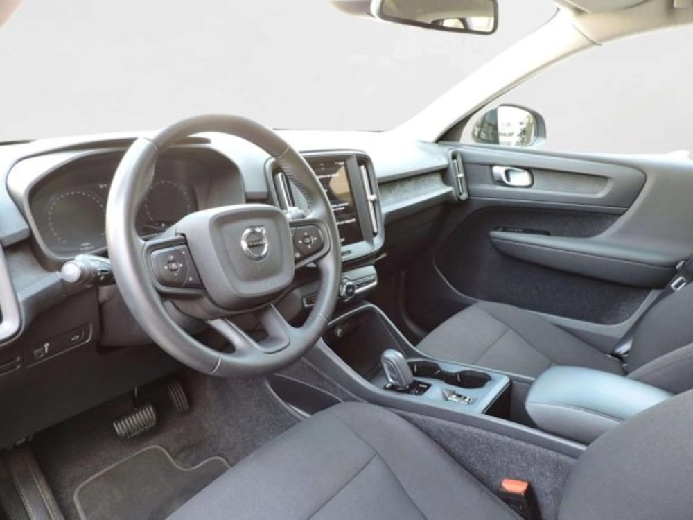 Volvo XC40 usata a Firenze (11)