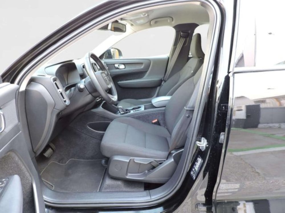 Volvo XC40 usata a Firenze (8)