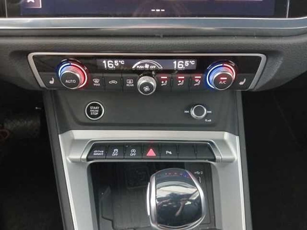 Audi Q3 Sportback usata a Lucca (14)
