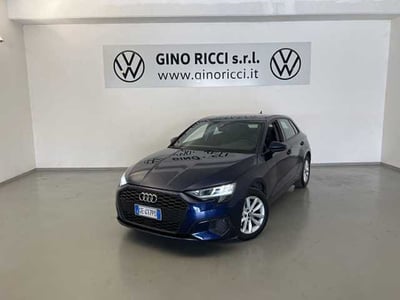 Audi A3 Sportback 35 TFSI COD S tronic Business del 2021 usata a Cesena