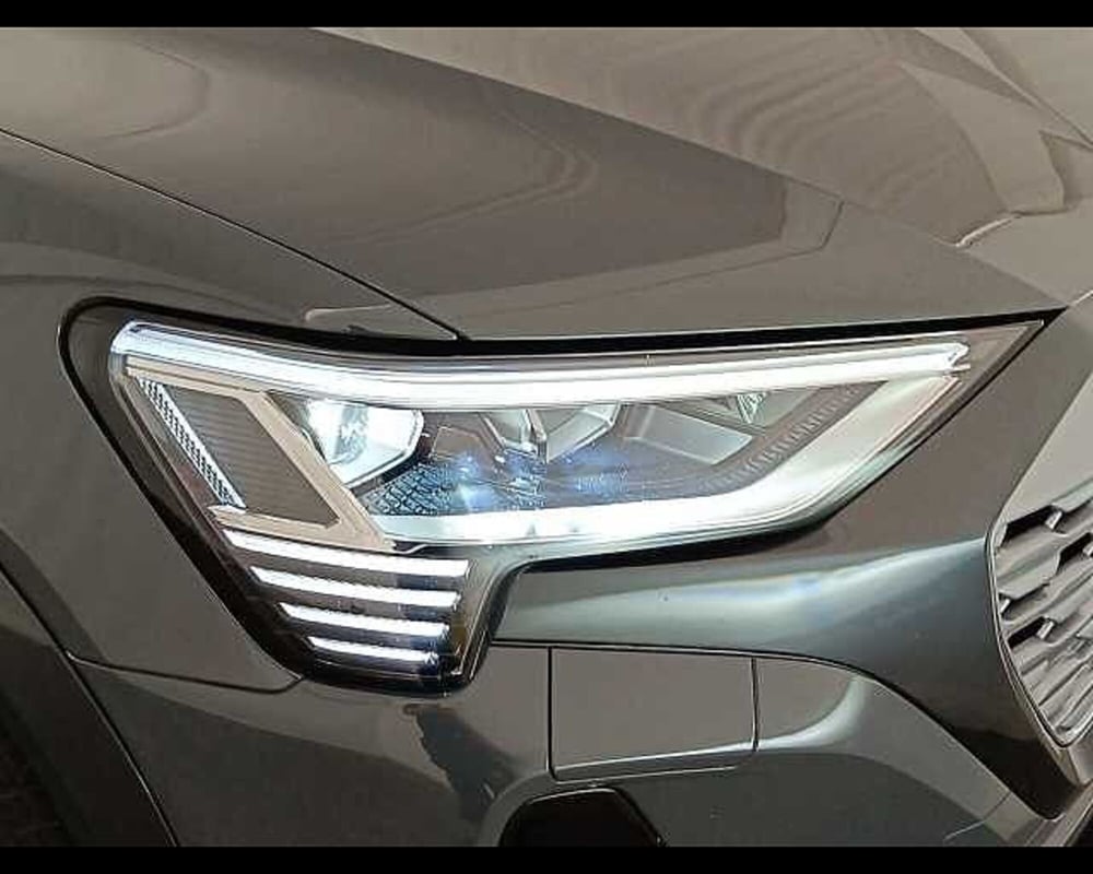 Audi Q8 Sportback usata a Roma (12)