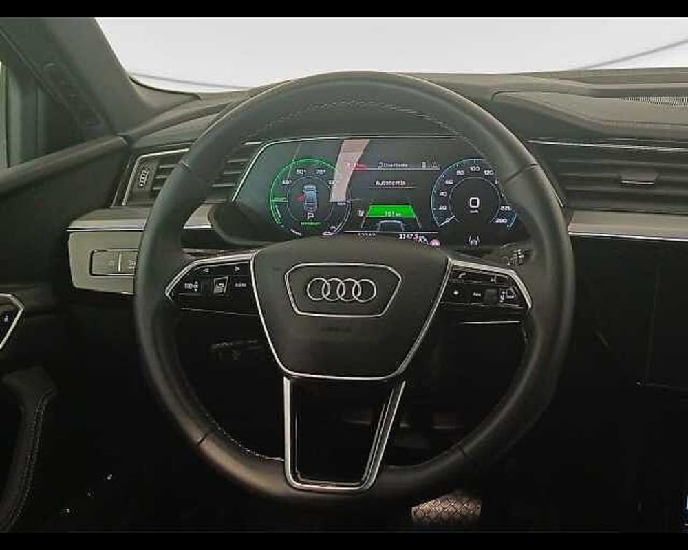 Audi Q8 Sportback usata a Roma (7)