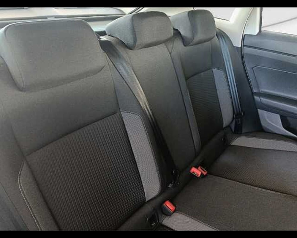 Volkswagen Taigo usata a Roma (9)