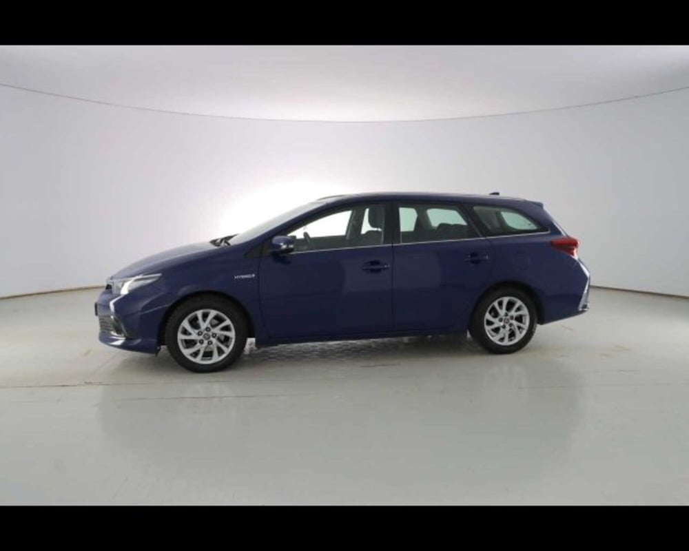 Toyota Corolla Touring Sports usata a Bologna (8)