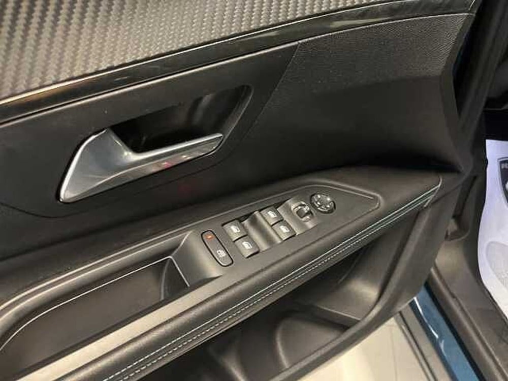 Peugeot 5008 usata a Ravenna (17)