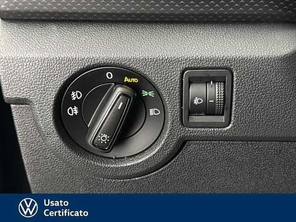 Volkswagen T-Cross usata a Vicenza (12)