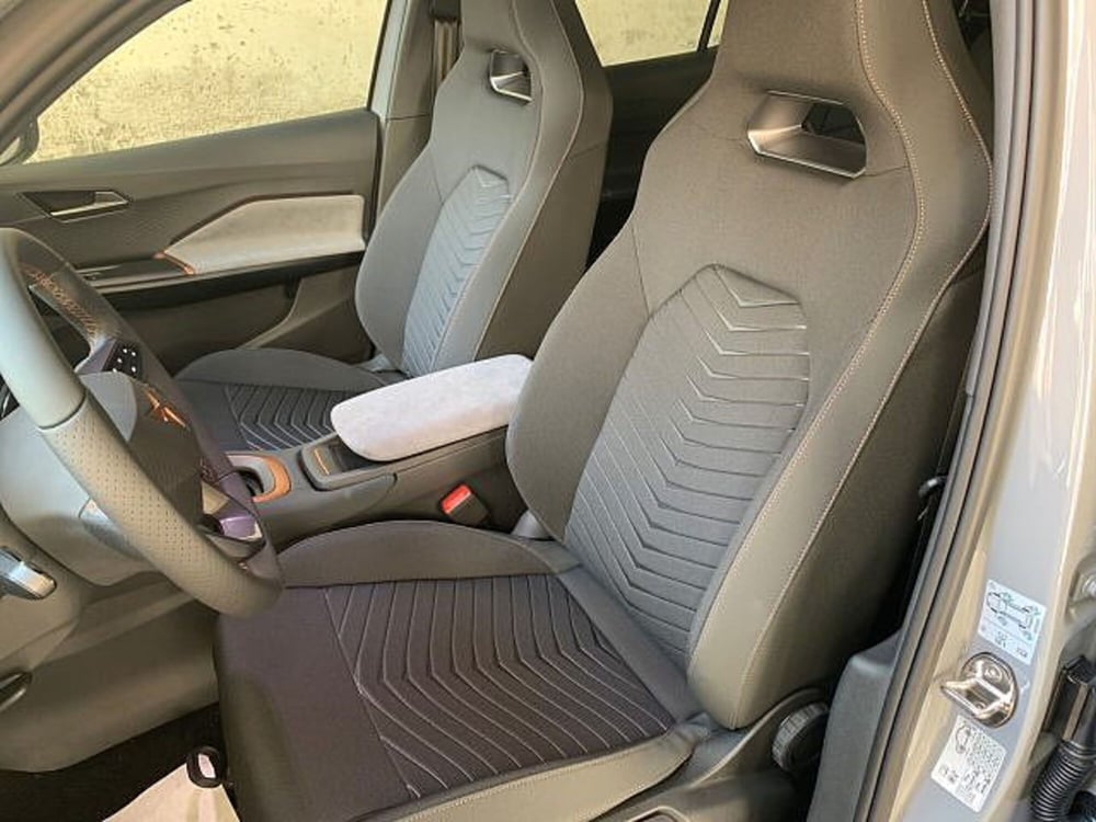Cupra Born usata a Vicenza (9)
