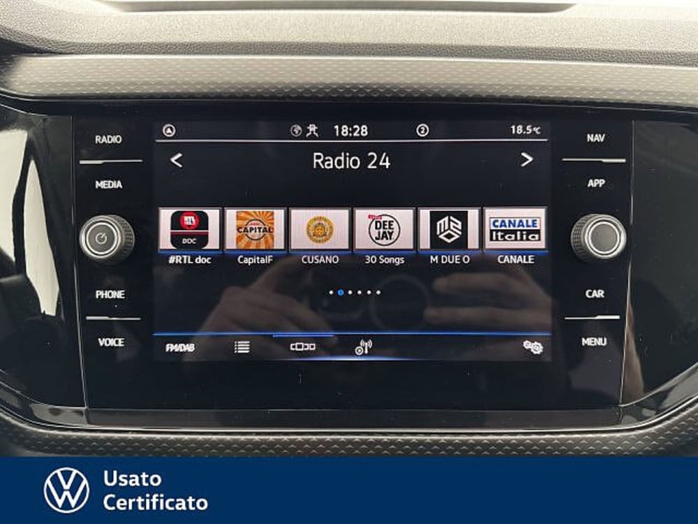 Volkswagen T-Cross usata a Vicenza (14)
