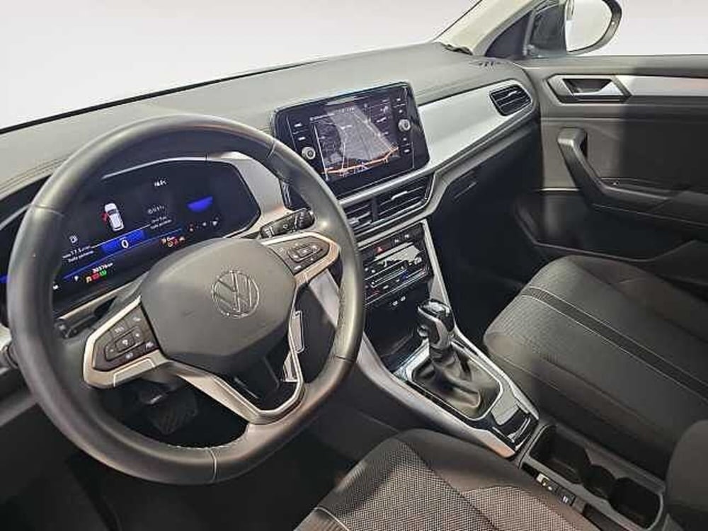 Volkswagen T-Roc usata a Lecco (14)