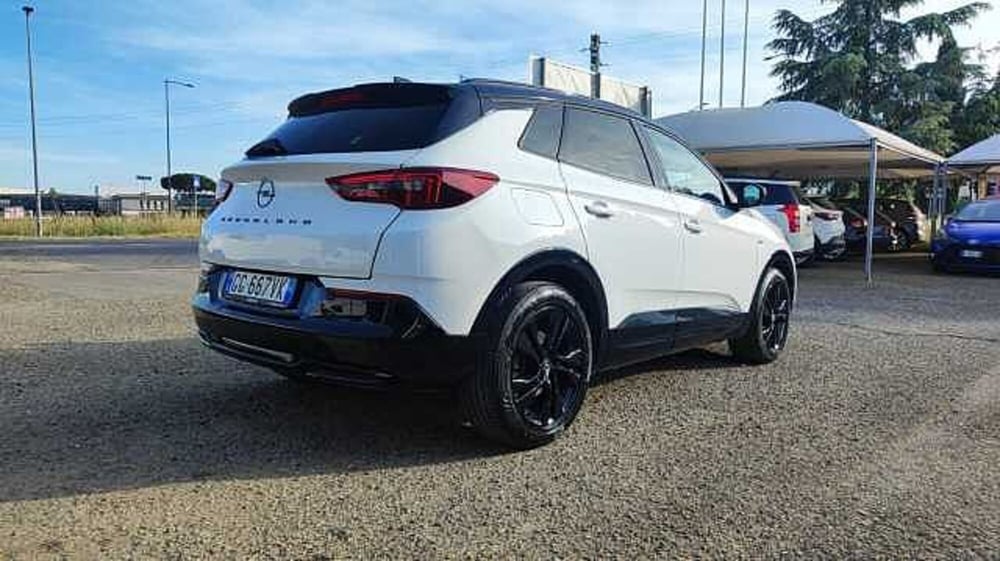 Opel Grandland usata a Firenze (9)