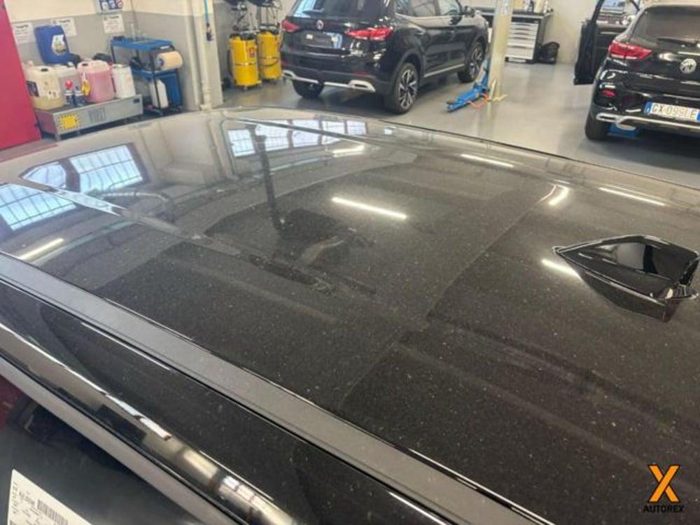 Jeep Avenger nuova a Varese (14)