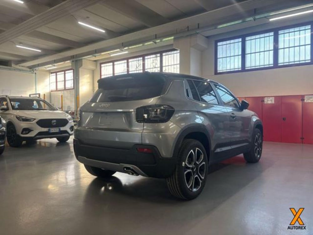 Jeep Avenger nuova a Varese (8)