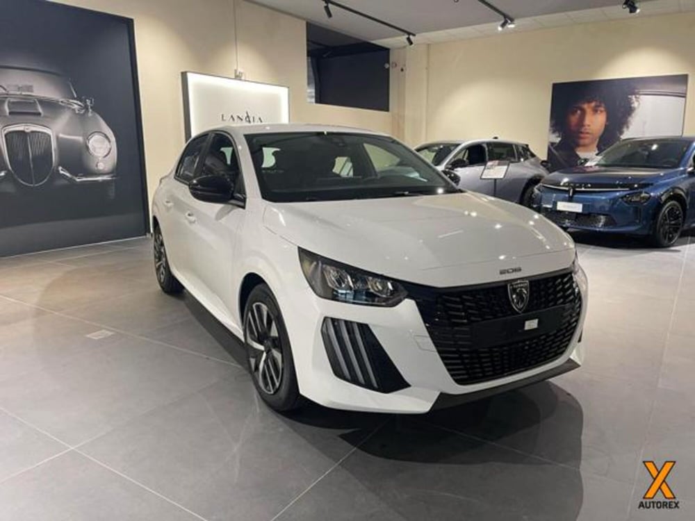 Peugeot 208 nuova a Varese