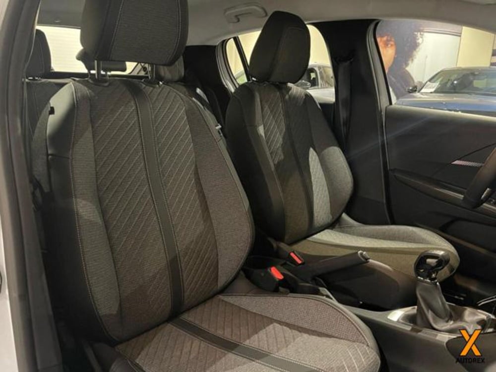 Peugeot 208 nuova a Varese (12)