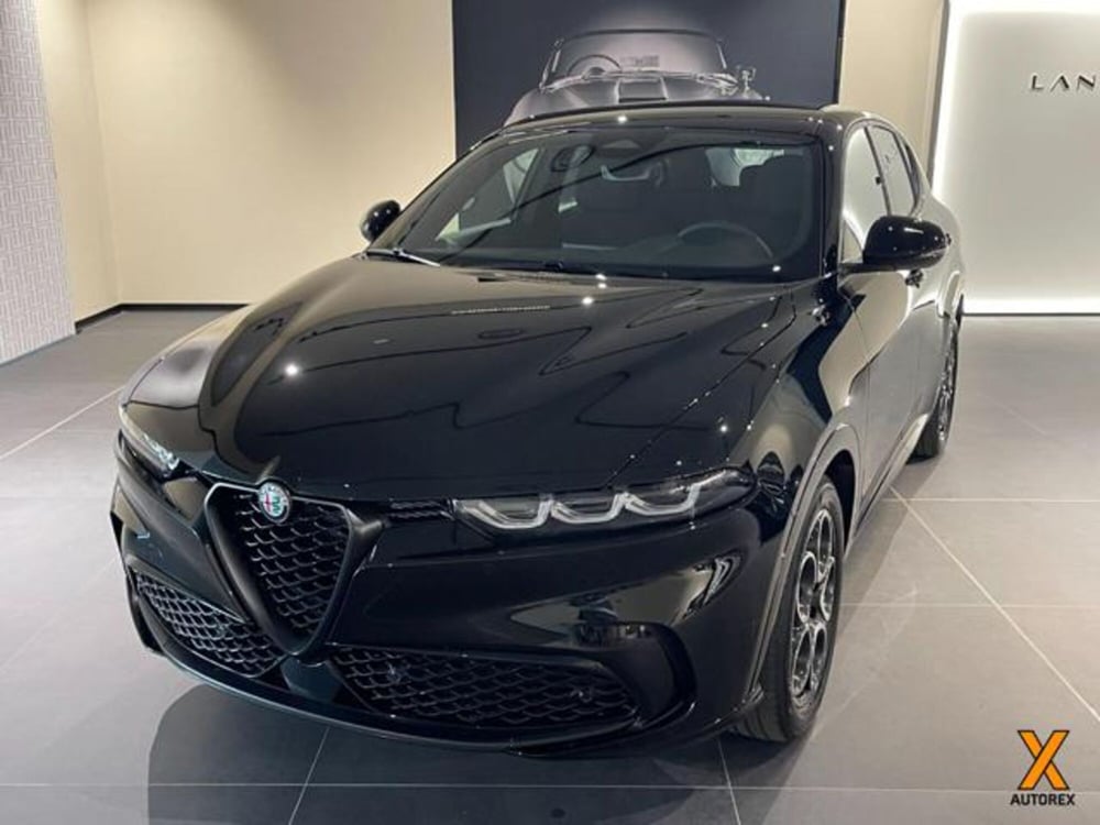 Alfa Romeo Tonale nuova a Varese (3)
