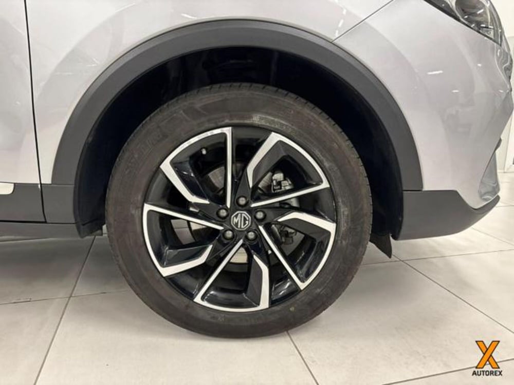 Mg ZS (2021-->) usata a Varese (14)