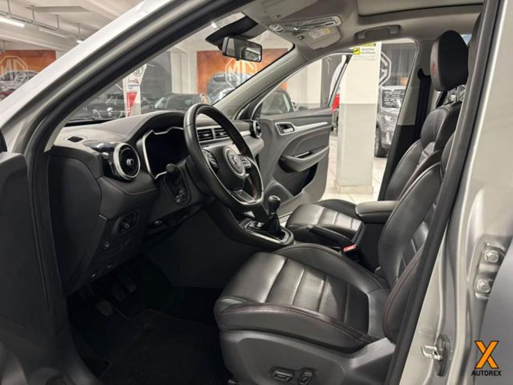 Mg ZS (2021-->) usata a Varese (16)
