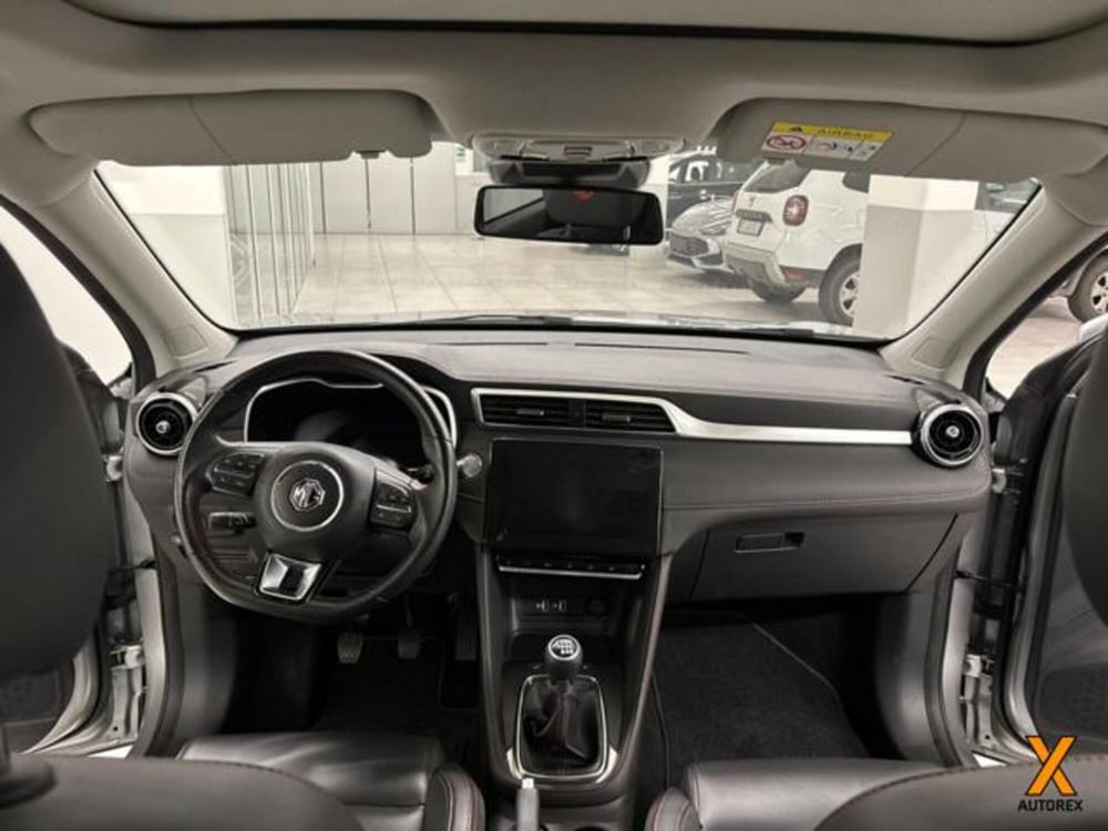 Mg ZS (2021-->) usata a Varese (17)