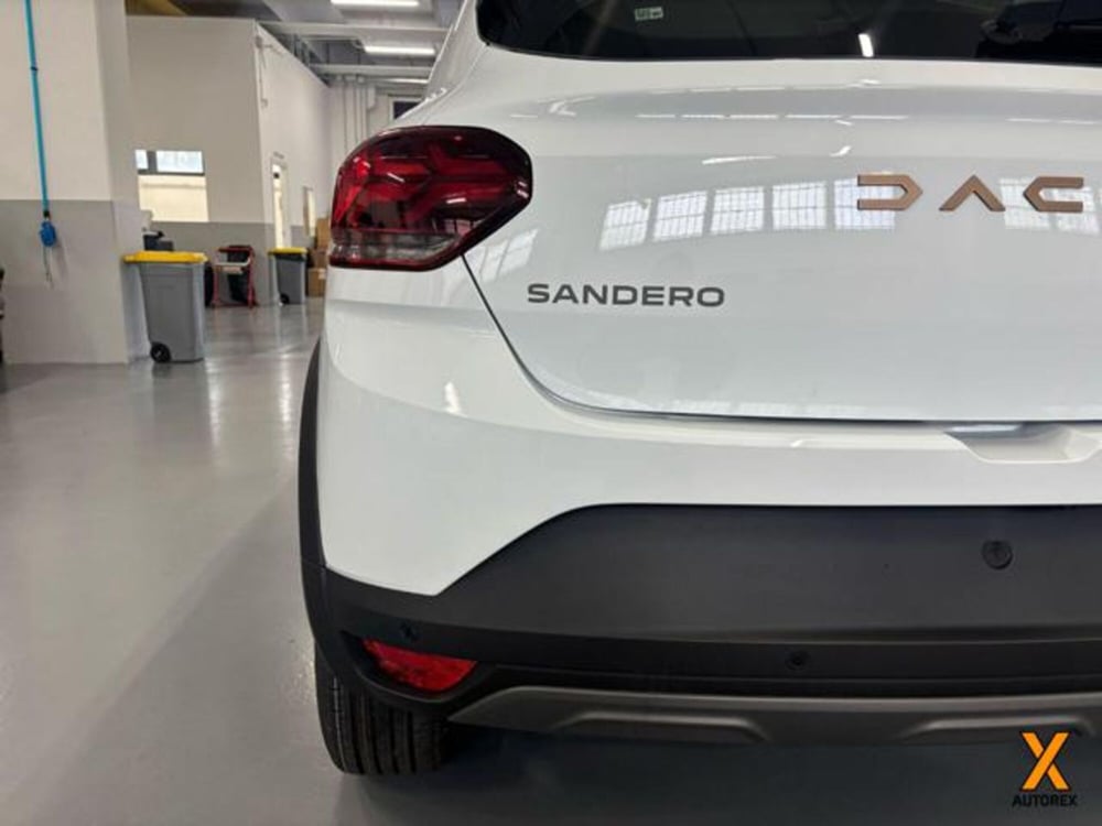Dacia Sandero Stepway nuova a Varese (12)