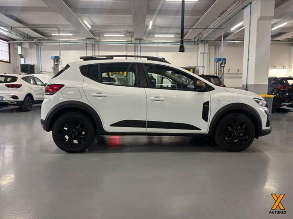 Dacia Sandero Stepway nuova a Varese (7)