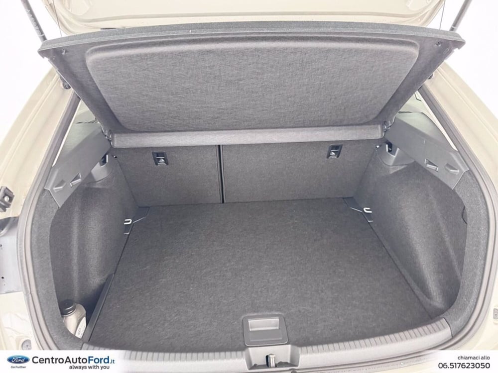 Volkswagen Taigo nuova a Roma (11)