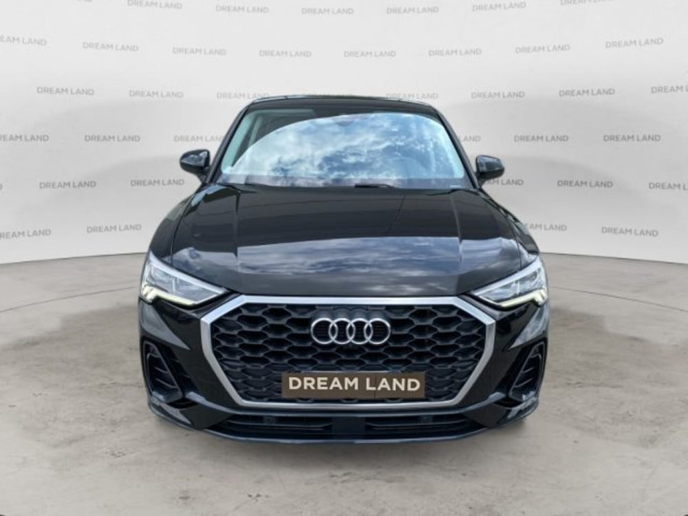Audi Q3 Sportback usata a Livorno (2)