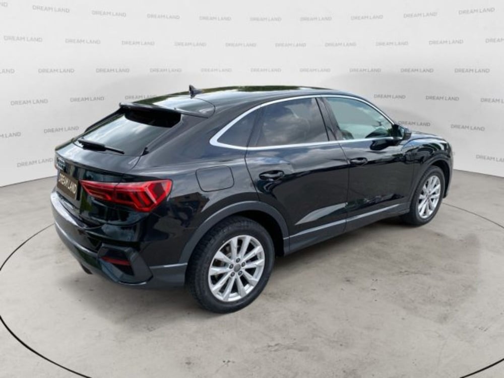 Audi Q3 Sportback usata a Livorno (6)