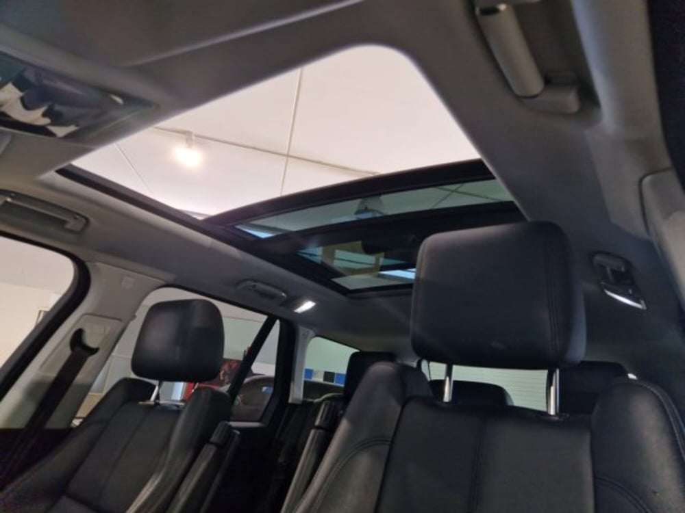 Land Rover Range Rover usata a Livorno (11)