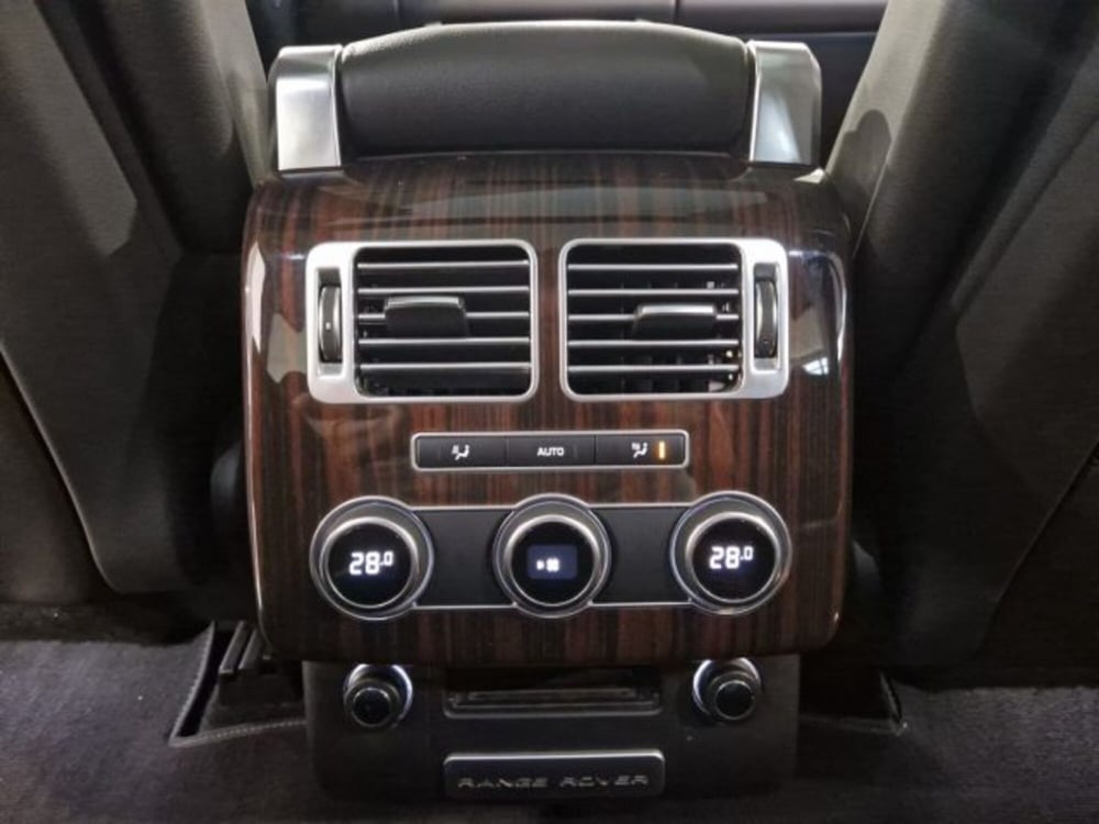 Land Rover Range Rover usata a Livorno (16)