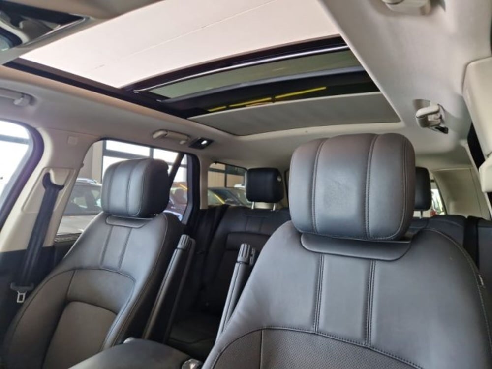Land Rover Range Rover usata a Livorno (13)