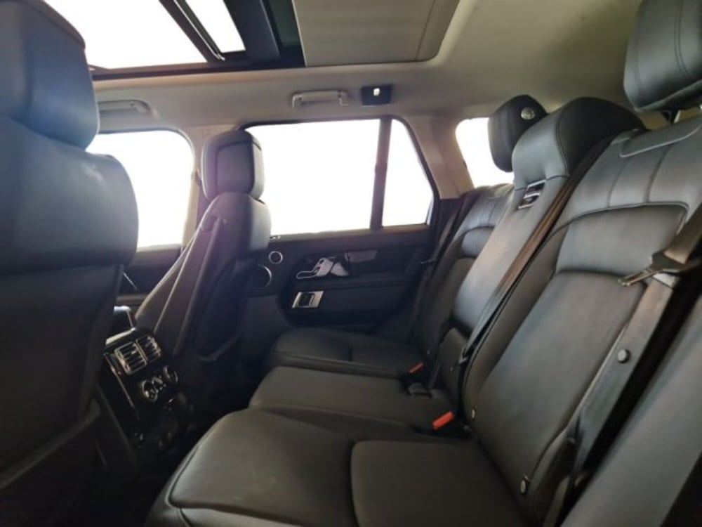 Land Rover Range Rover usata a Livorno (17)
