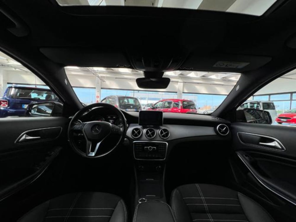 Mercedes-Benz GLA SUV usata a Modena (4)