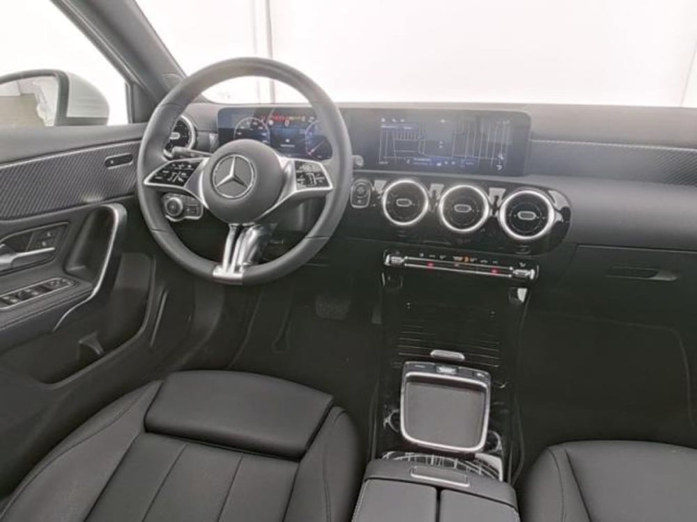 Mercedes-Benz Classe A usata a Milano (6)