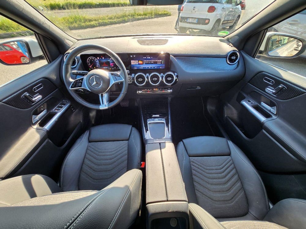 Mercedes-Benz Classe B usata a Milano (12)