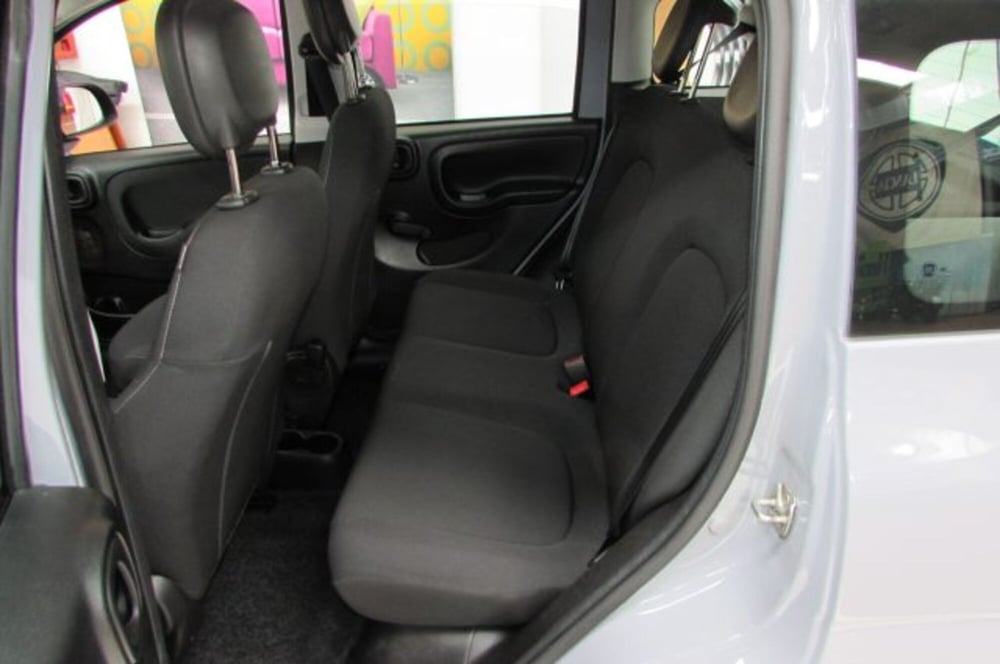 Fiat Panda Cross usata a Milano (12)