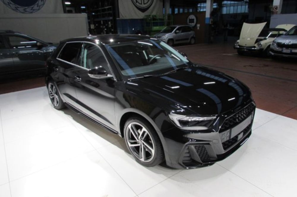 Audi A1 Sportback usata a Milano (2)