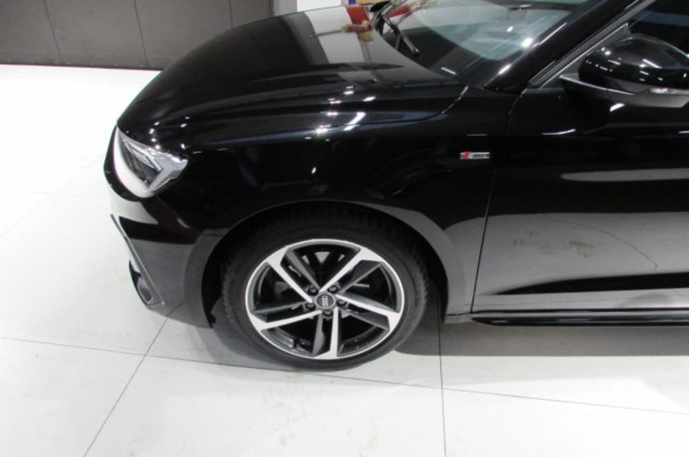 Audi A1 Sportback usata a Milano (5)