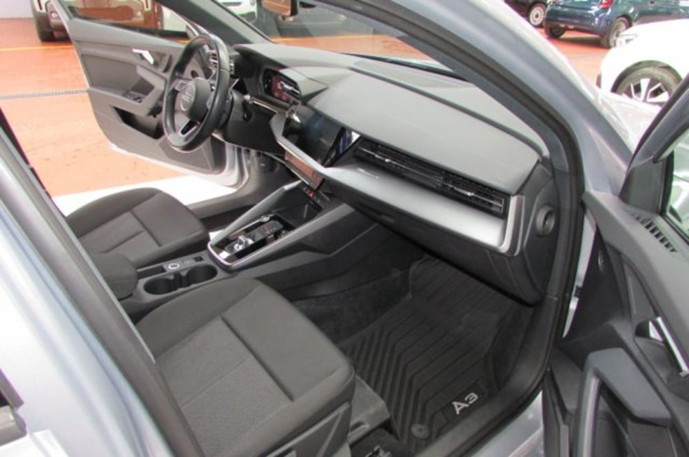 Audi A3 Sportback usata a Milano (17)