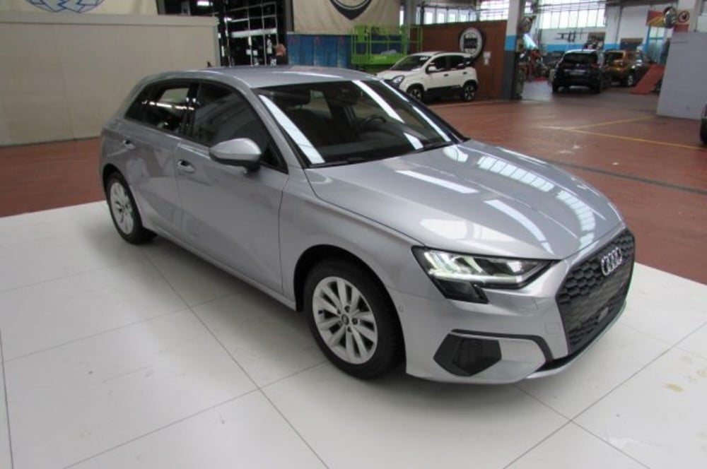 Audi A3 Sportback usata a Milano (2)