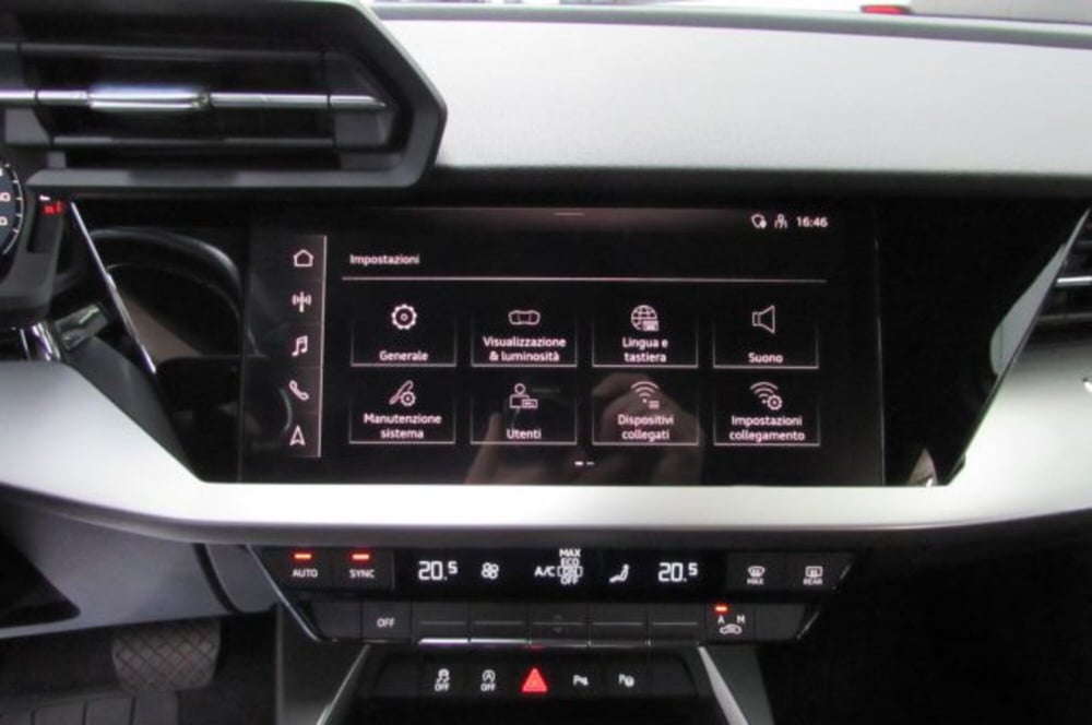 Audi A3 Sportback usata a Milano (9)