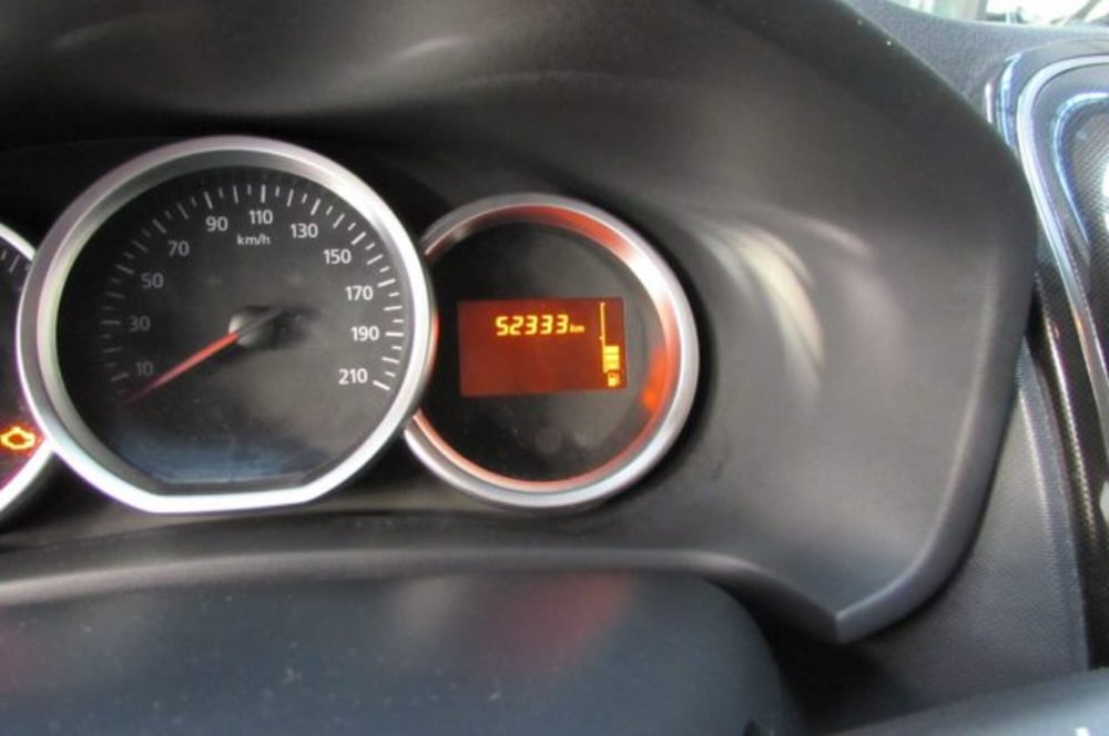 Dacia Sandero usata a Milano (11)