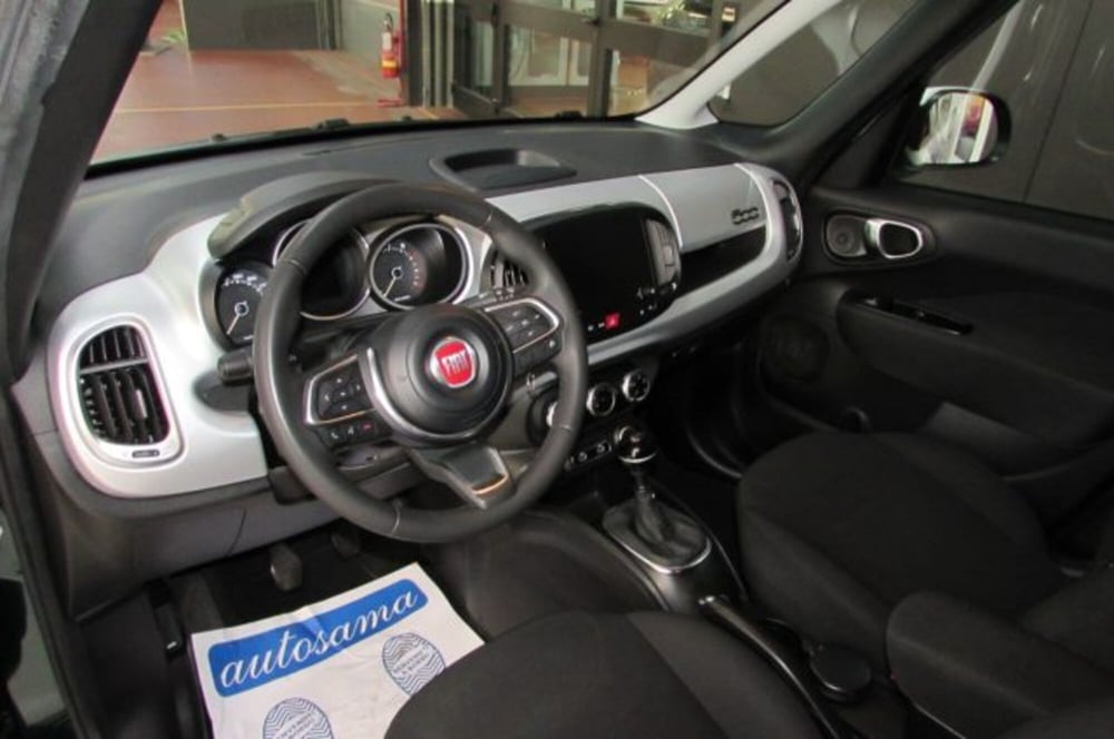 Fiat 500L usata a Milano (7)
