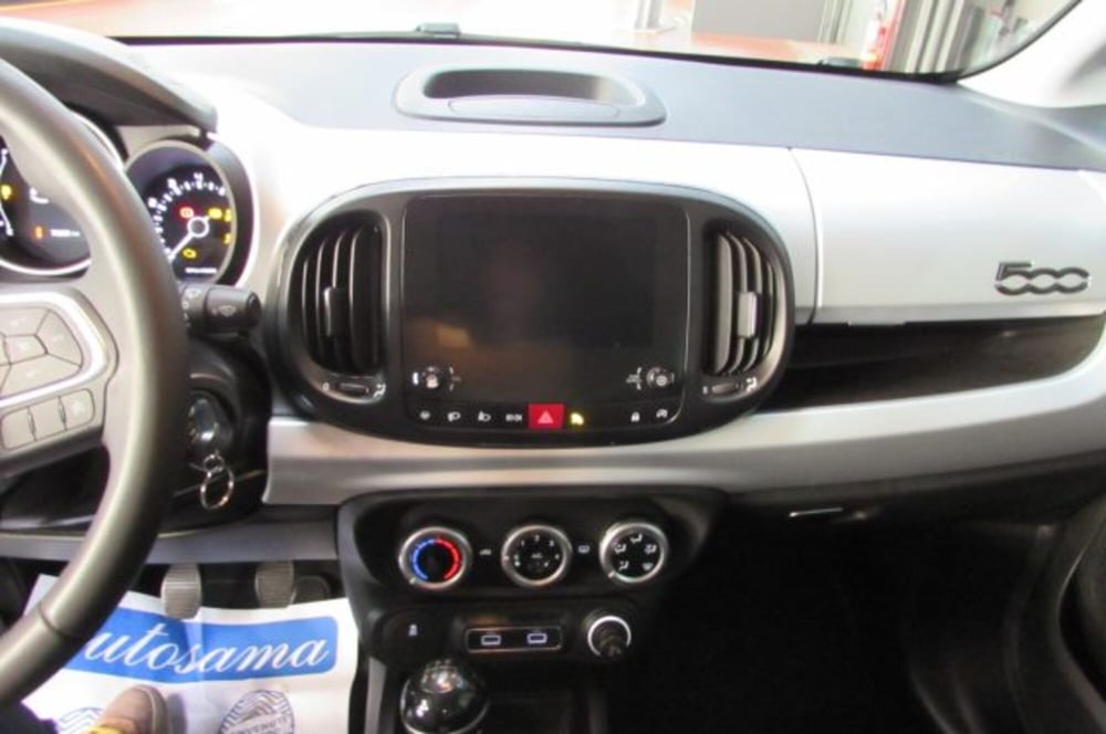 Fiat 500L usata a Milano (8)