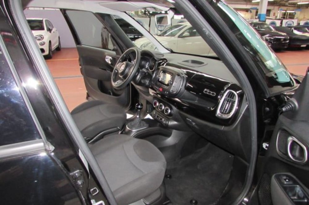 Fiat 500L usata a Milano (16)