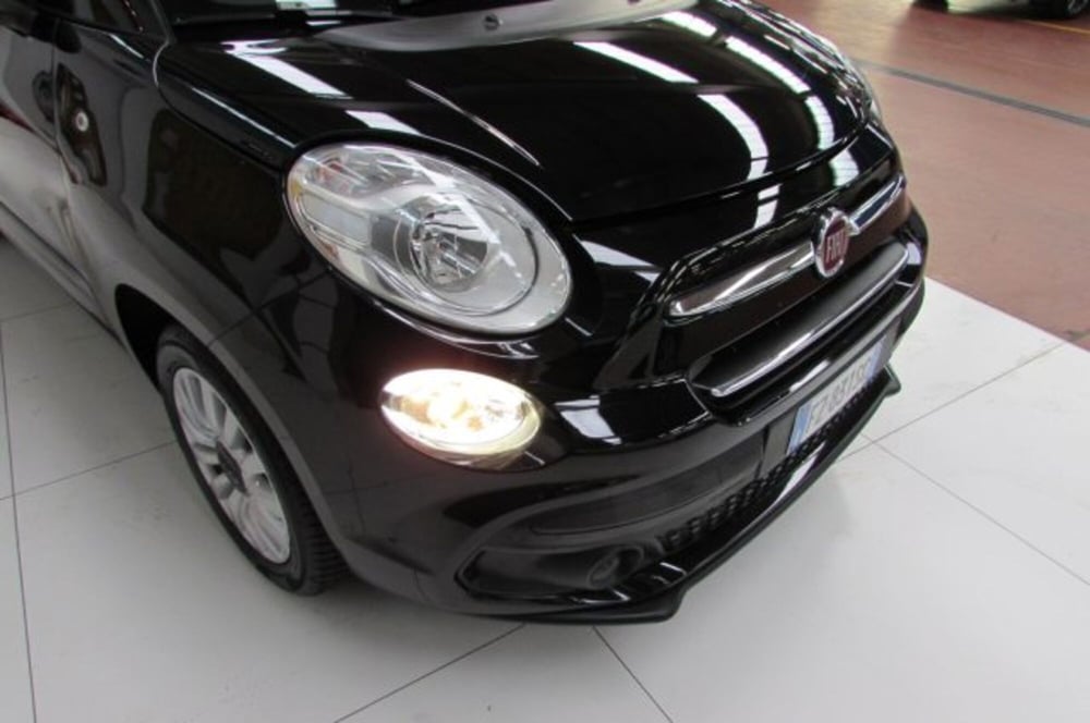 Fiat 500L usata a Milano (17)