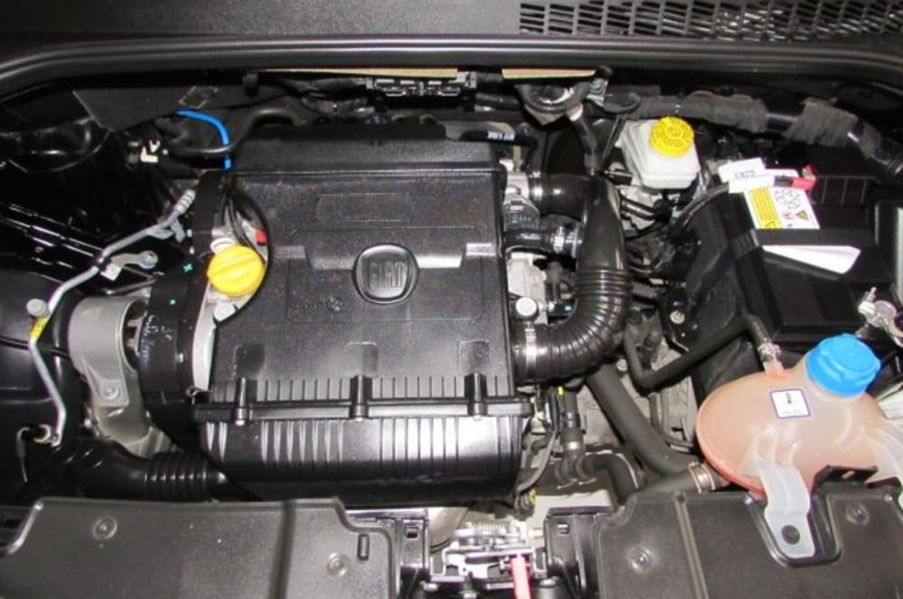 Fiat 500L usata a Milano (18)