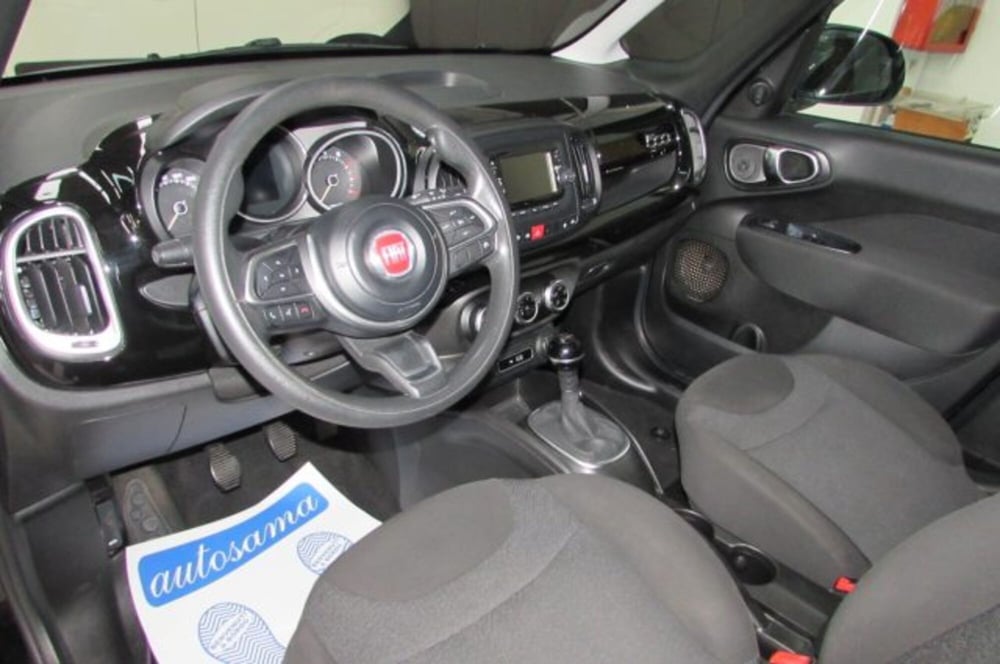 Fiat 500L usata a Milano (7)