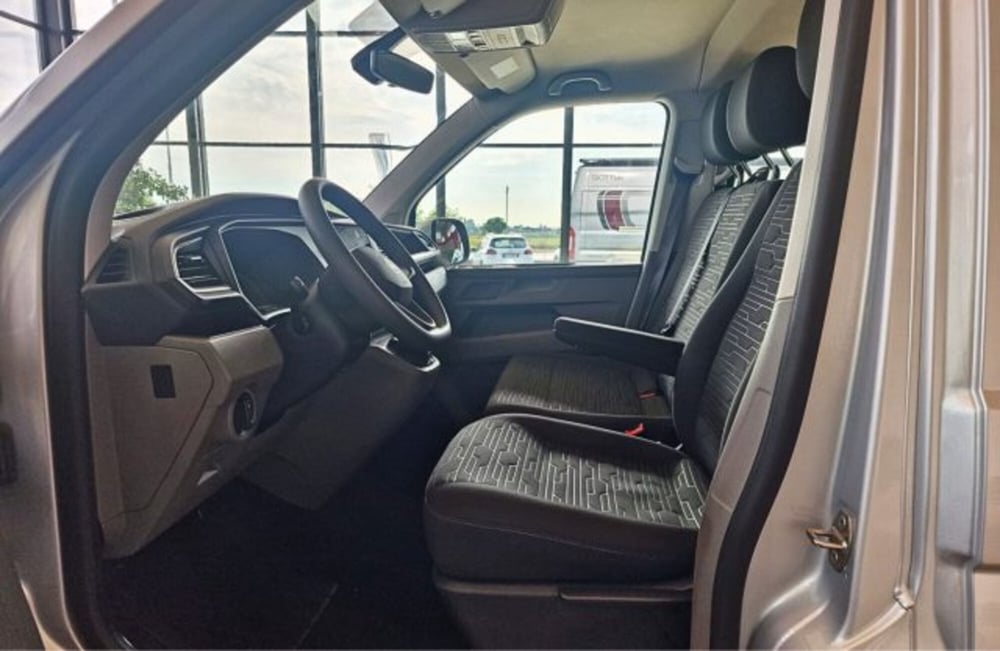 Volkswagen Veicoli Commerciali Caravelle usata a Verona (7)