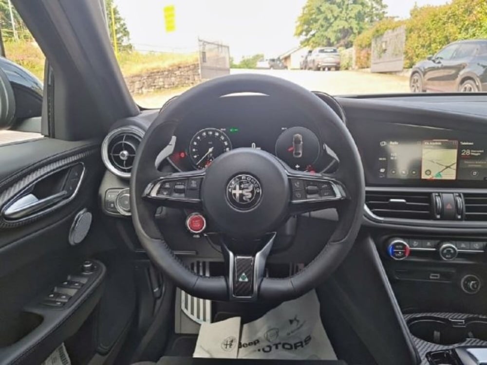 Alfa Romeo Giulia nuova a Monza e Brianza (9)